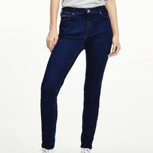 Tommy Hilfiger dark wash skinny jeans